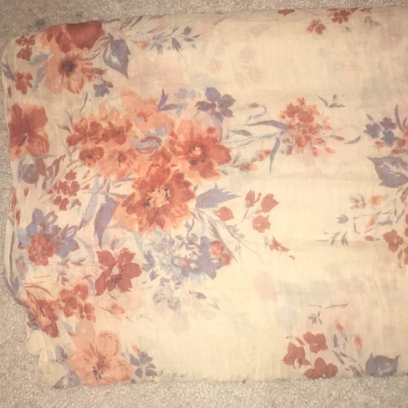 SCARF 🧣 - Picture 3 of 4